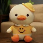 Pato con playera feliz.